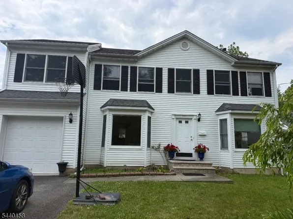 125 River Dr, Parsippany-Troy Hills Twp., NJ 07034