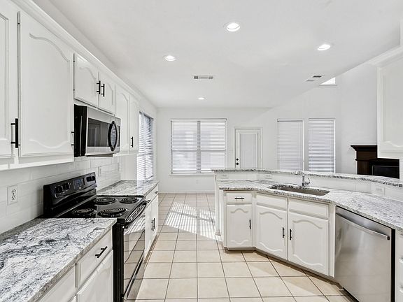 3rd image of 5841 Pearl Oyster Ln