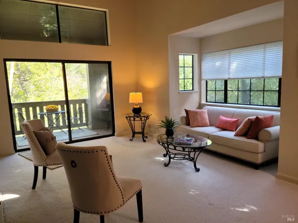 178 Pelican Lane, Novato, CA 94949