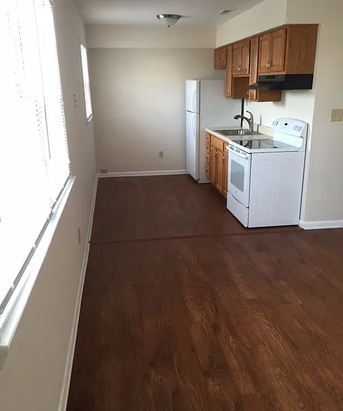 855 W Ocean View Ave — Photo 1