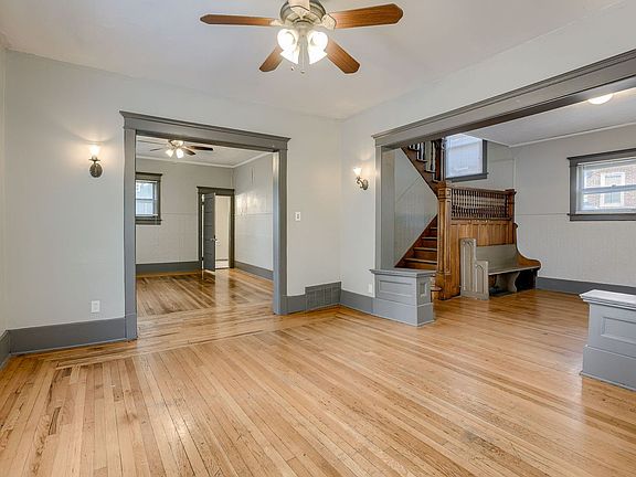 5th image of 3411 Burt St
