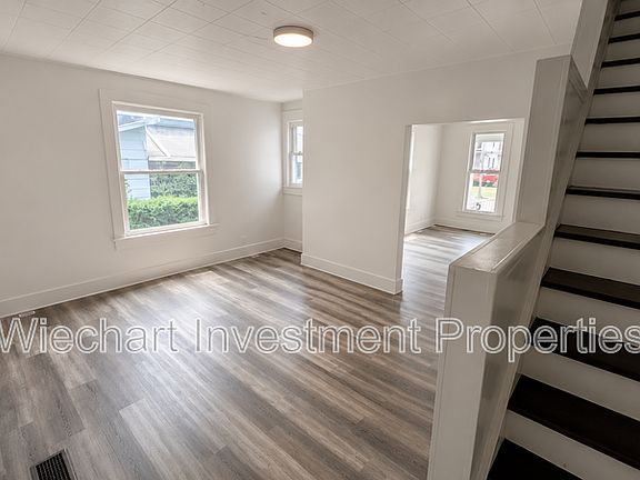 5th image of 342 N Charles St