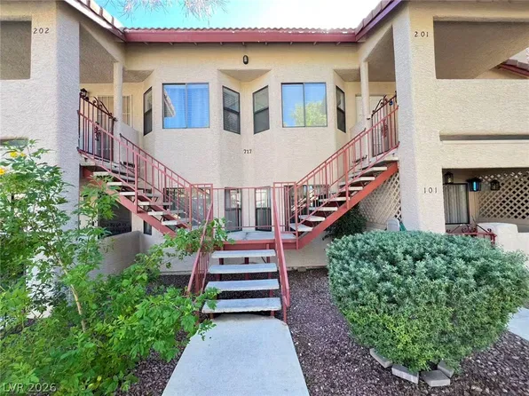 717 Rock Springs Dr APT 201, Las Vegas, NV 89128
