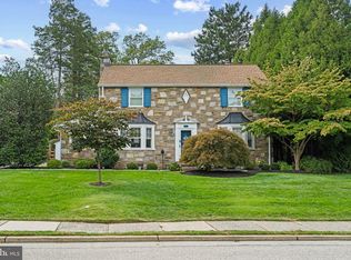 240 S Lynwood Ave, Glenside, PA 19038