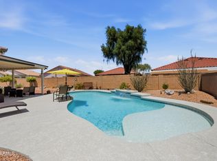 7988 W Sanna St, Peoria, AZ 85345