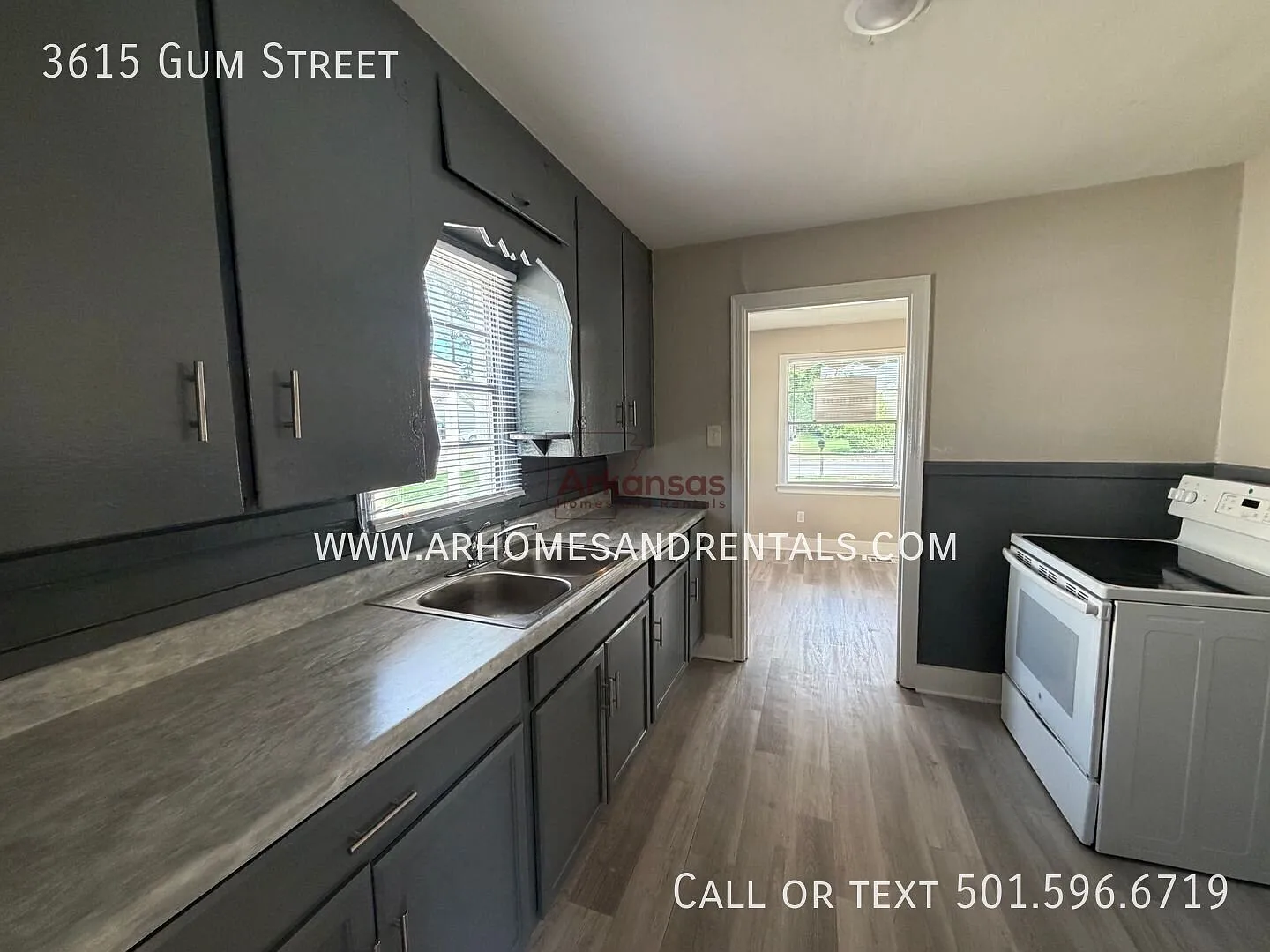 1/2 Off First Month's Rent ~ 2 Bedrooms | 1 Bathroom ~ 3615 Gum Street — Photo 4