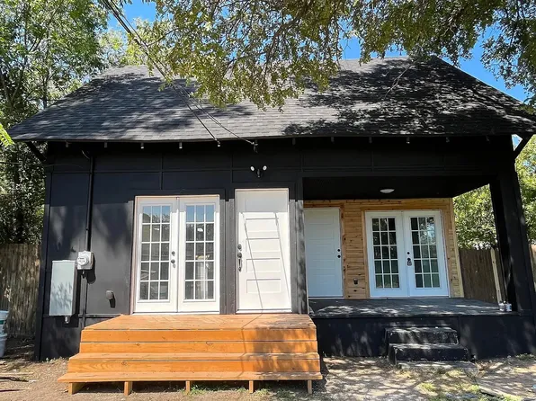 4345 Jamaica St, Dallas, TX 75210