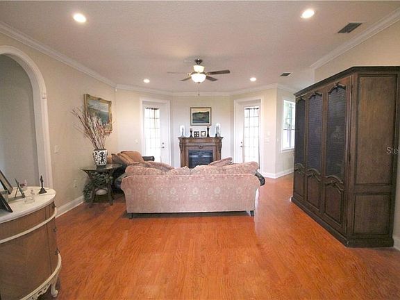 4th image of 4509 Holloway Creek Dr