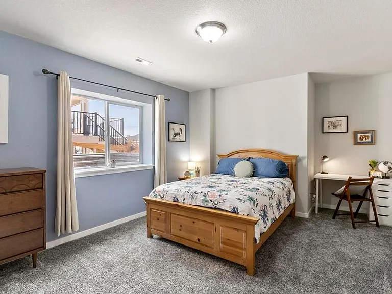 15922 Lake Mist Dr — Photo 24