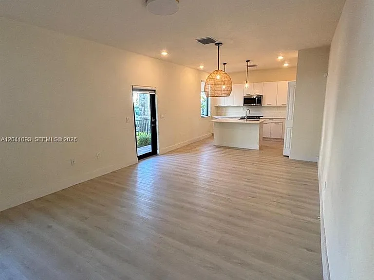4281 NW 83rd Ave #4281 — Photo 8