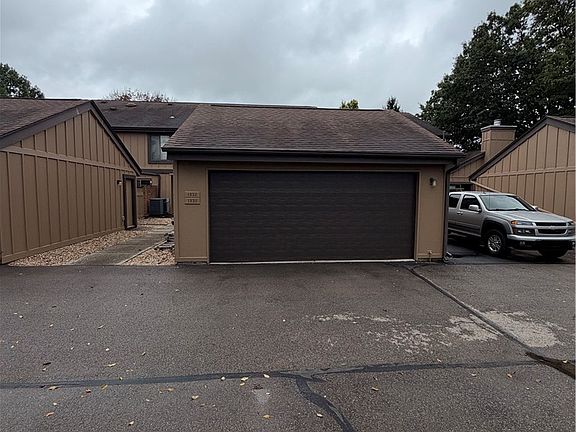 3rd image of 1330 Preakness Pl