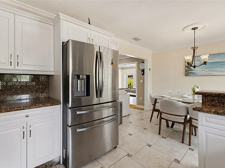1380 Miami Springs Ave — Photo 10