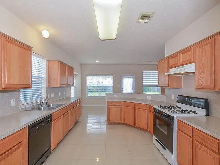 2135 Brinton Oaks Ct — Photo 14