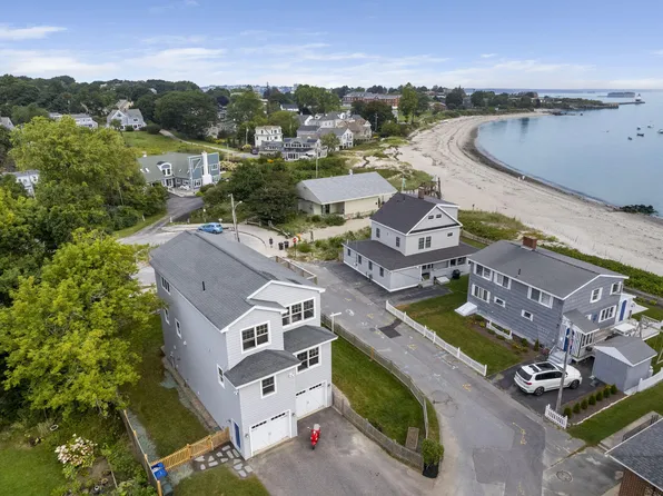 4 Fisherman Ln, South Portland, ME 04106