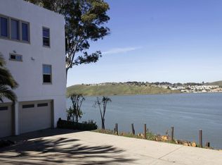 352 Winslow St APT B, Crockett, CA 94525