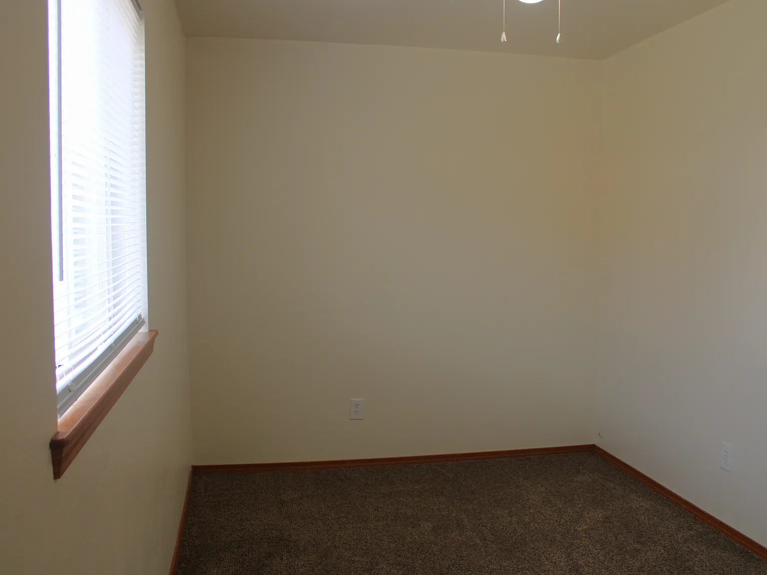 2 bed, 950 sqft, $1,450 — Photo 4