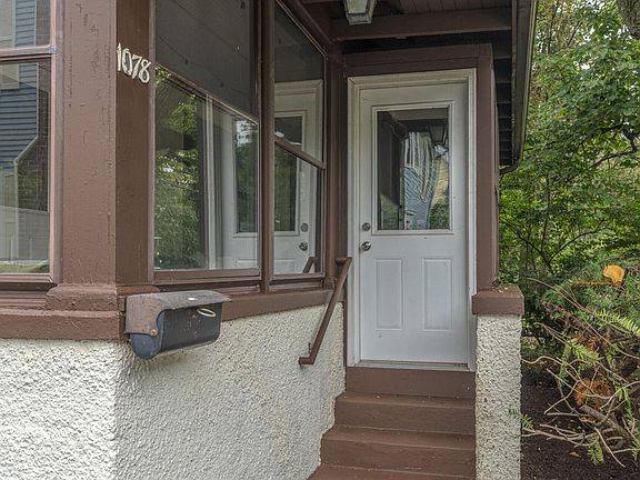 4th image of 1078 Ferdon Rd