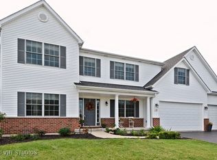 1128 Grace Dr, Yorkville, IL 60560