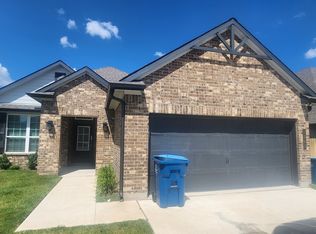 1080 Seattle Slew St, Hewitt, TX 76643