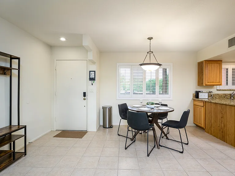 12212 N Paradise Village Pkwy S #252 — Photo 11