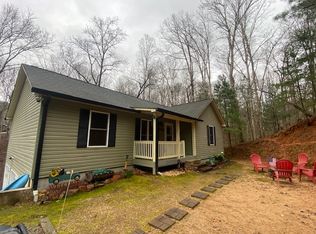 165 Pelican Dr, Ellijay, GA 30540