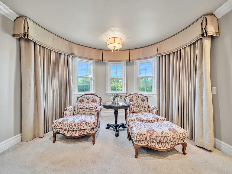 137 W Winnie Way — Photo 33