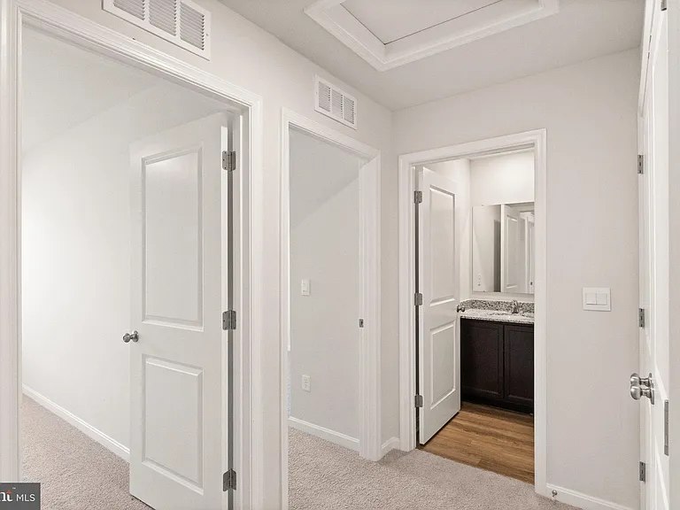138 Willett Hollow St — Photo 22