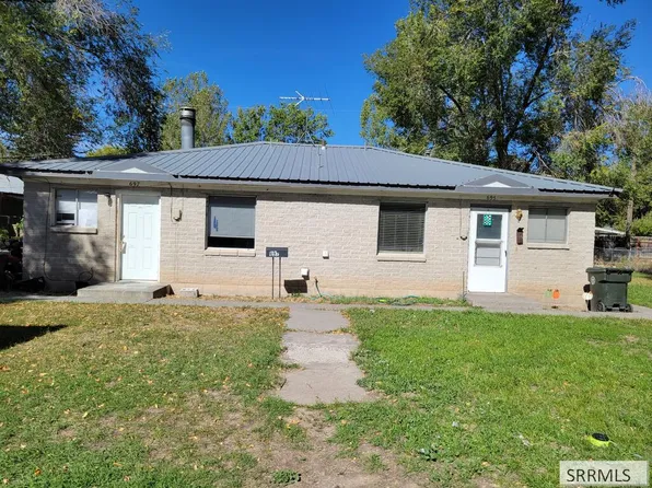 695 S Stout Ave, Blackfoot, ID 83221