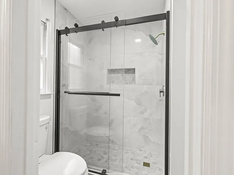 390 Steele Wood Dr — Photo 31