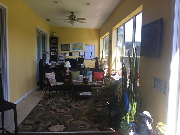 3rd image of 148 Crosscove Cir