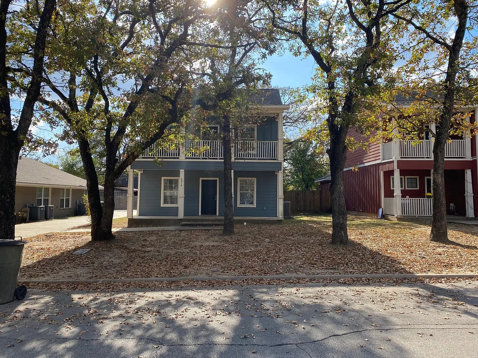 5 bed, 2067 sqft, $3,700 — Photo 1
