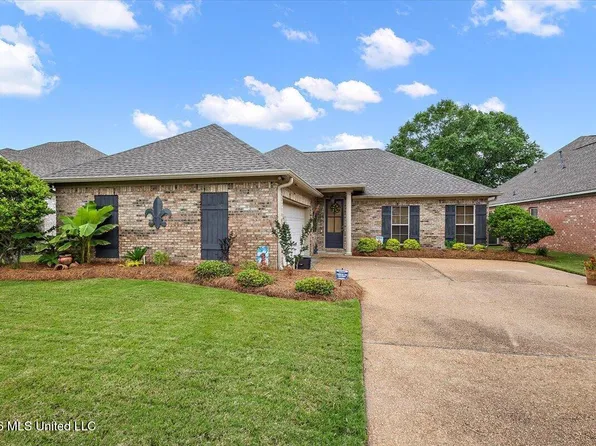 302 Camber Ct, Brandon, MS 39047