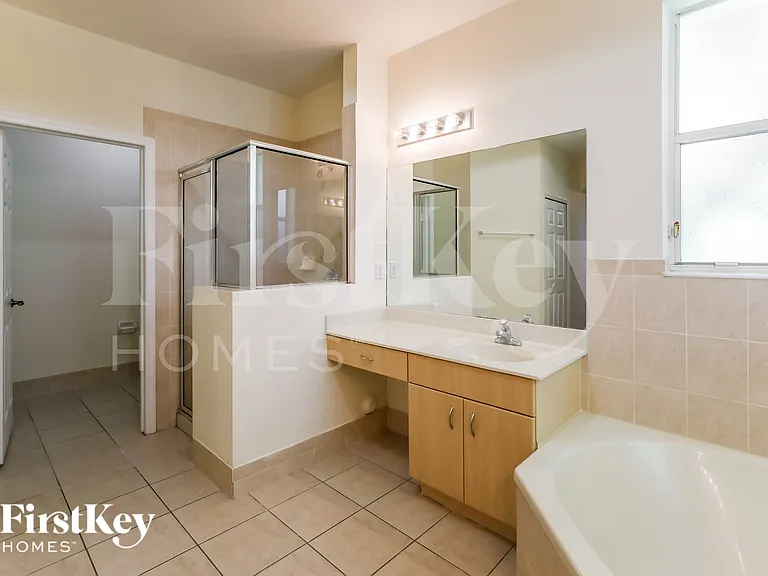 11912 SW 126th Ln — Photo 13