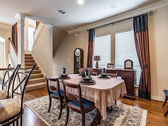 4th image of 4330 Holland Ave APT 8