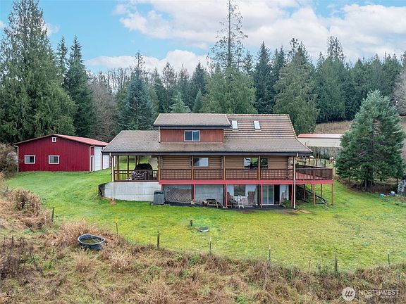 5th image of 144 McDougall Drive
