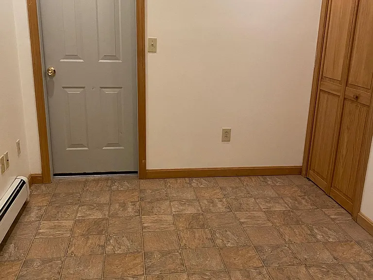 1078 Laconia Rd #1 — Photo 5