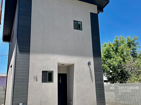 2nd image of 720 N Walnut St #10