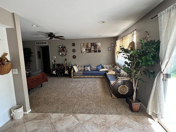 2nd image of 42039 Toddmark Ln