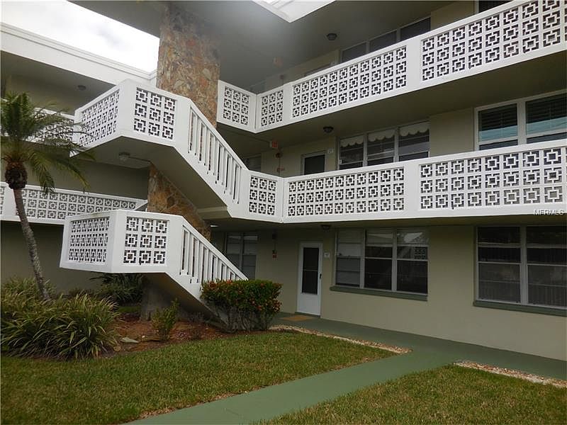 1st image of 4885 1st St NE APT 217