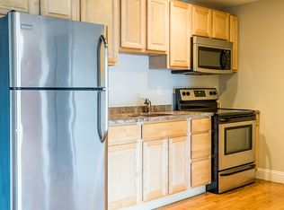60 Franklin St #304, Worcester, MA 01608