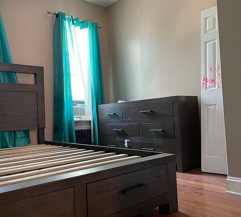2nd image of 501 Schenck Ave Floor 2