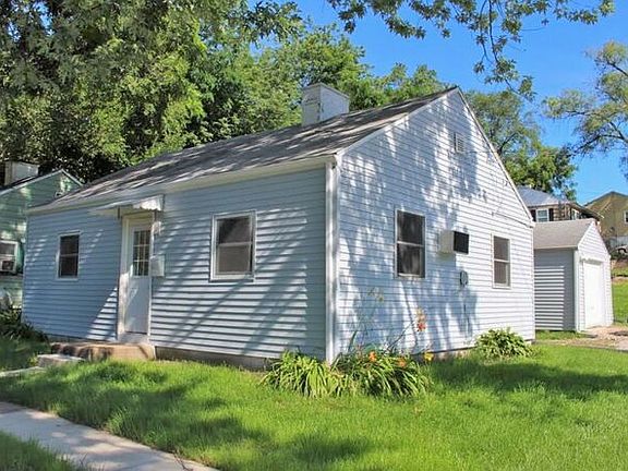 4th image of 442 W Benton St