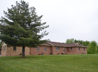 1475 Zion Hill Rd, Centralia, IL 62801