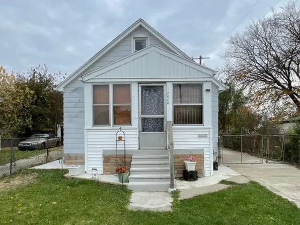 7628 Minock St, Detroit, MI 48228