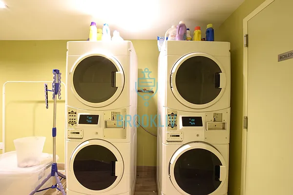 Rented by null | media 26