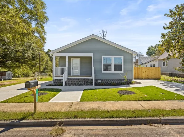 1104 E Front St, Iva, SC 29655