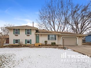 8117 Russell Ave N, Brooklyn Park, MN 55444