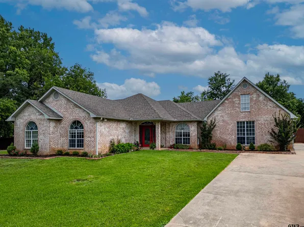 10074 Hillside Ln, Flint, TX 75762