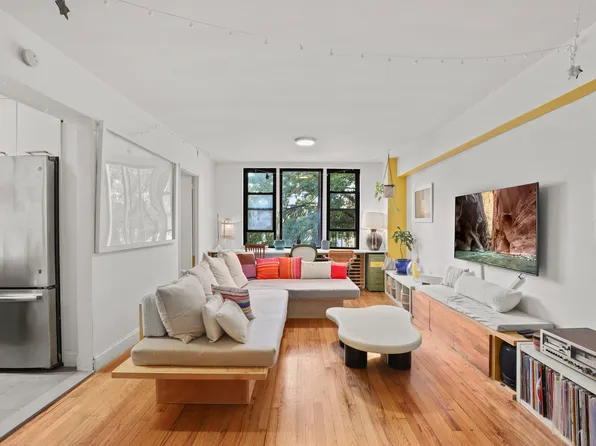 610 Waring Avenue image 1 of 18