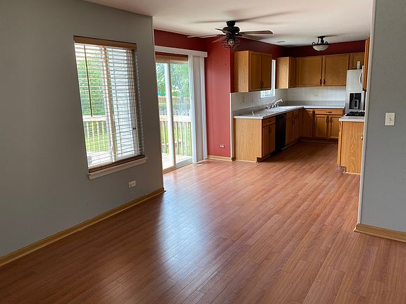 4th image of 2270 N Essex Ln